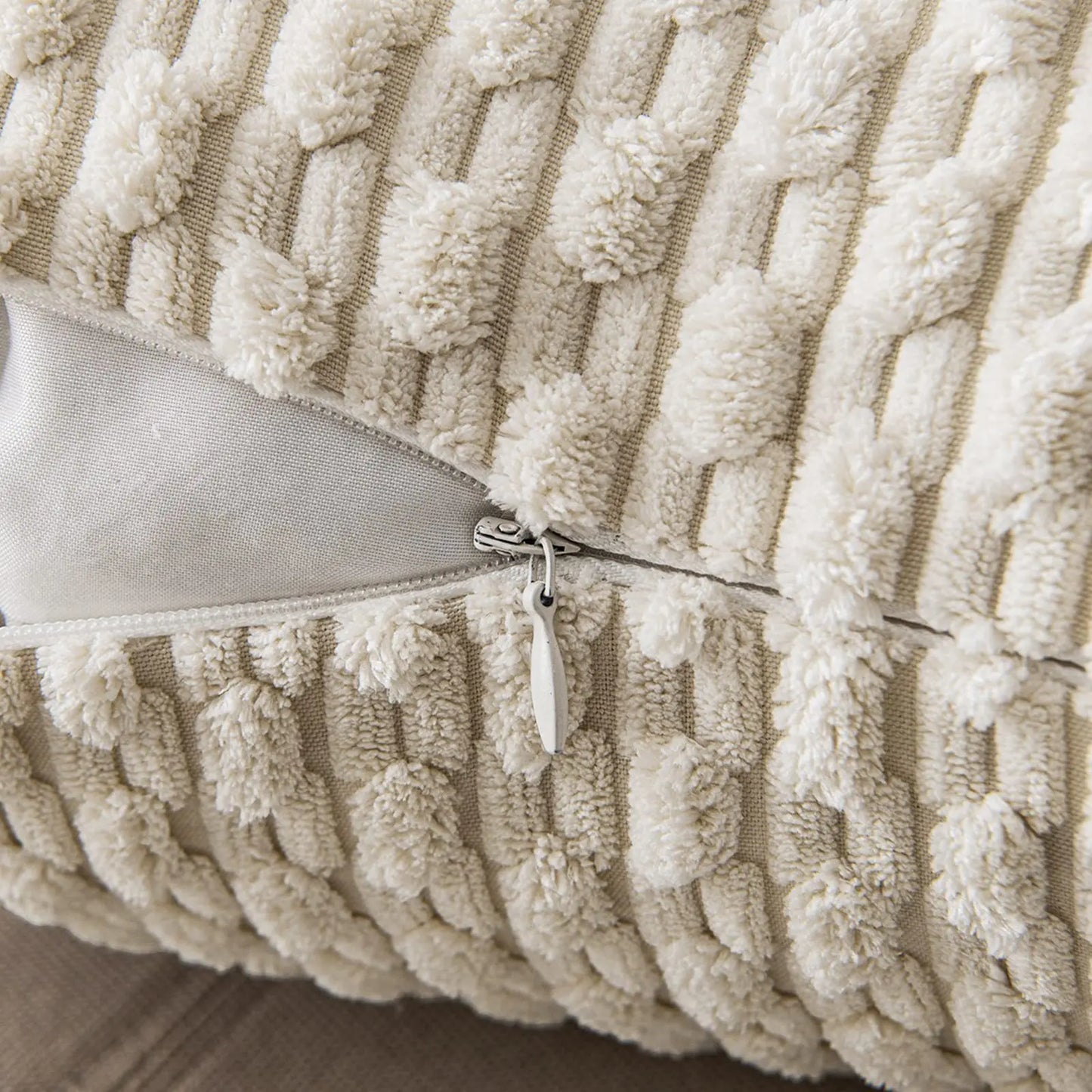 Kurashi Woven Cushion Cover — Japanese Minimalist Pillow Cover