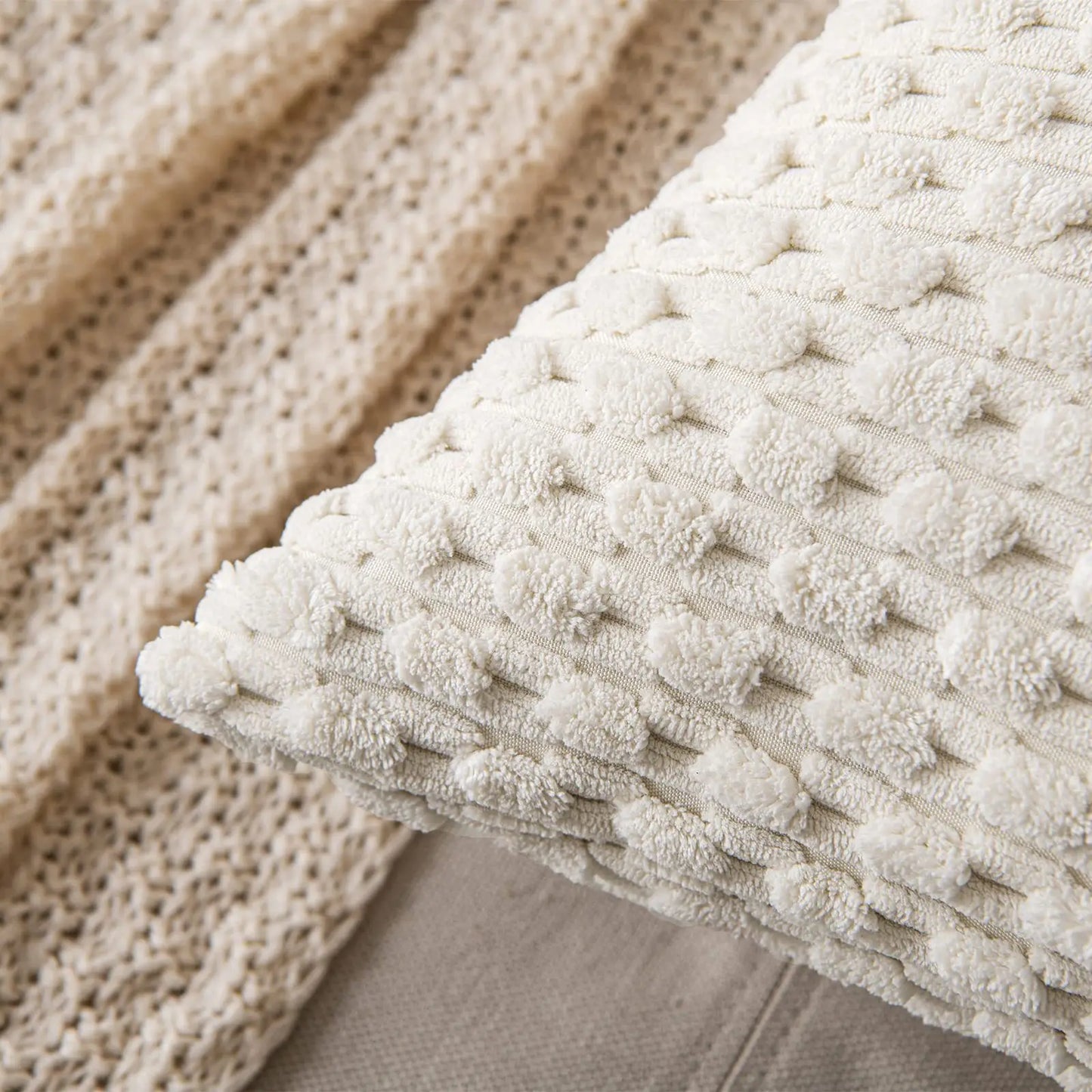 Kurashi Woven Cushion Cover — Japanese Minimalist Pillow Cover
